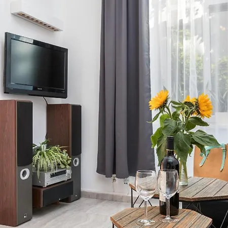 Apartament Cracow Location With Garden By Cozyplace *