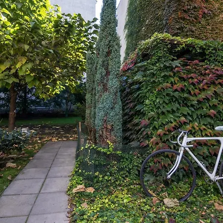 Cracow Location With Garden By Cozyplace