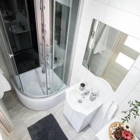 Apartament Cracow Location With Garden By Cozyplace Kraków