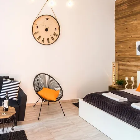 דירה Cracow Location With Garden By Cozyplace קרקוב